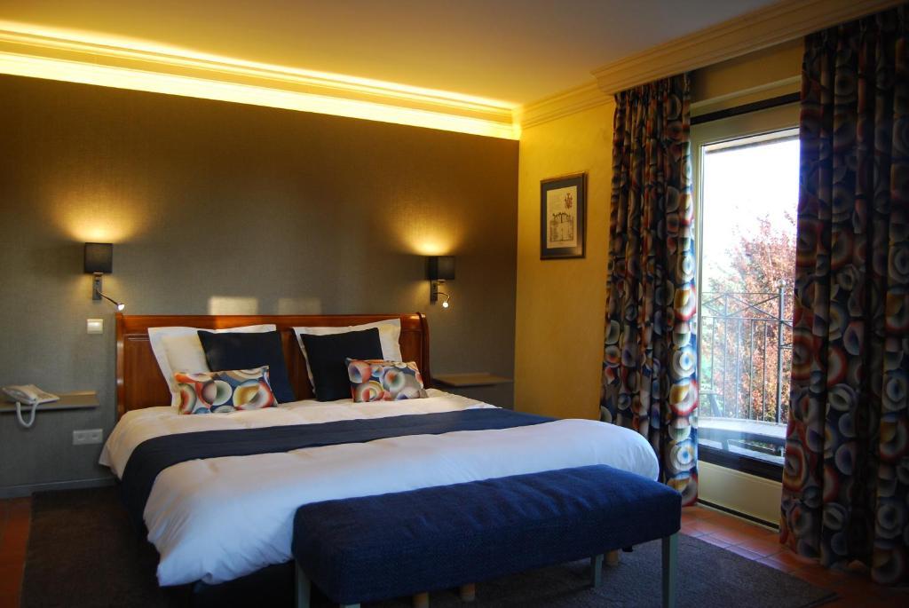Hostellerie Gilain Achene ภายนอก รูปภาพ